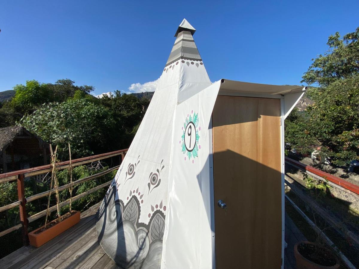 Hotel Fungi Tipis Tepoztlán Zewnętrze zdjęcie