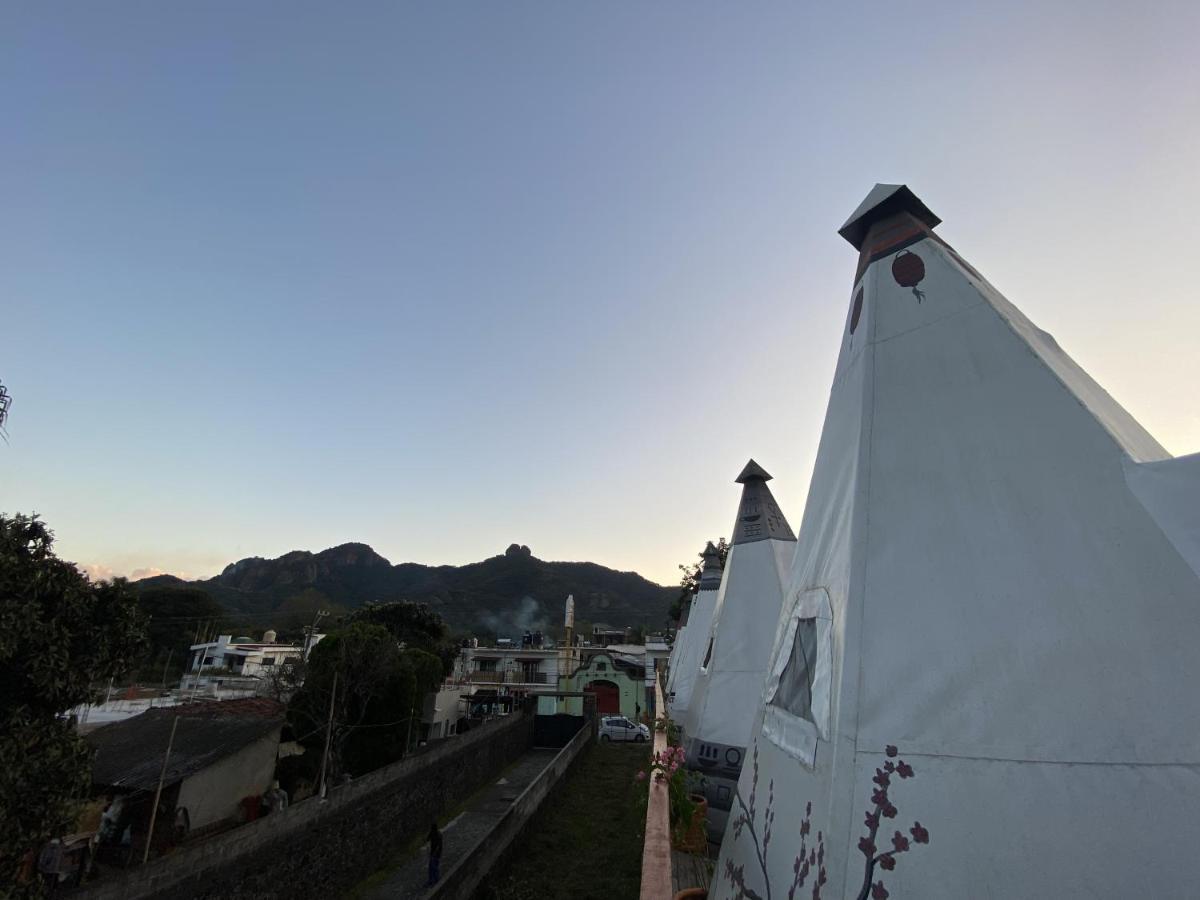 Hotel Fungi Tipis Tepoztlán Zewnętrze zdjęcie
